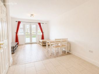 Apartment 67, Cluain Riocaird, Castlegar, Co. Galway - Image 5