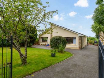The Glen, Meadowlands, Upper Rochestown, Rochestown, Co. Cork