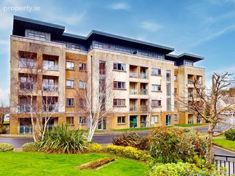 Oak House, Carrickmines Green, Carrickmines, Dublin 18