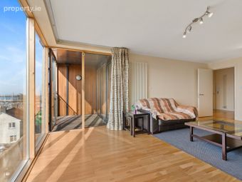 74 Harbour View, Harbour Square, Crofton Road, Dun Laoghaire, Co Dublin, Dun Laoghaire, Co. Dublin - Image 5