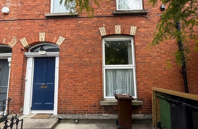 Flat 4, 7 Saint Vincent Street North, North Circular Road, Dublin 7 - Click to view photos