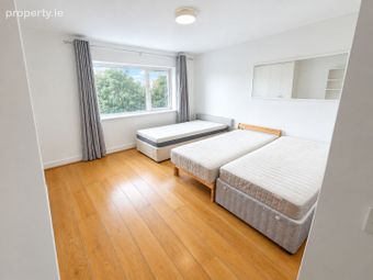 59 Hampton Wood Avenue, Hampton Wood, Poppintree, Dublin 11 - Image 3