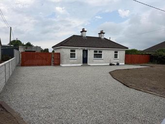Castle Avenue, Borris In Ossory, Portlaoise, Co. Laois, Pike of Rush Hall, Co. Laois - Image 2
