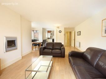 2 Ballintyre Grove, Dublin 16, Ballinteer, Dublin 16 - Image 3