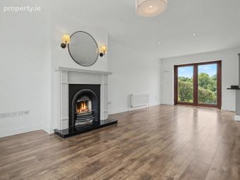 27 Acres Avenue, Acres Cove, Drumshanbo, Co. Leitrim - Image 3