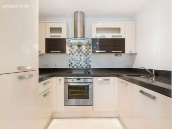 Apartment 7, Newtown Hall, Hazelbrook Square, Whitehall Road, Churchtown, Dublin 14 - Image 5