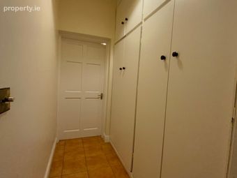 81 O'hanlon Park, Dundalk, Dundalk, Co. Louth - Image 2