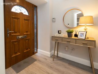 24 Kilcronan Crescent, Clondalkin, Dublin 22 - Image 2