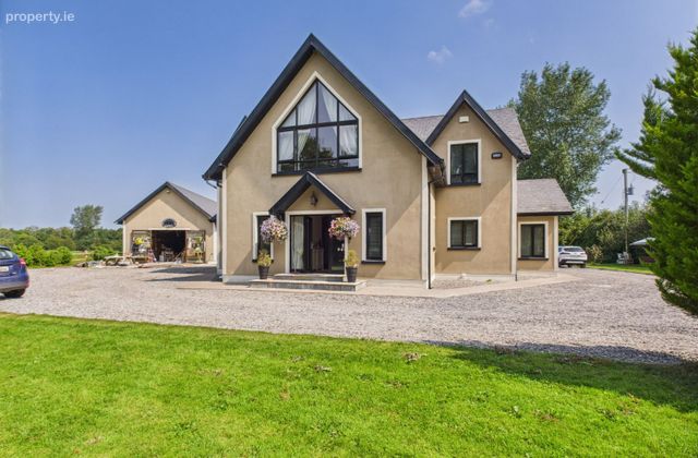 Riverstown, Kildangan, Monasterevin, Co. Kildare - Click to view photos