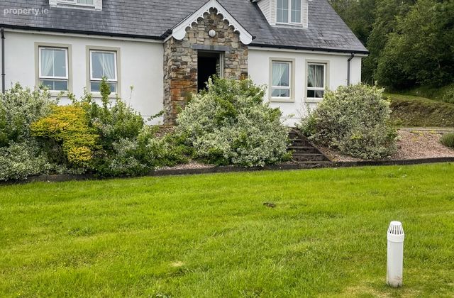 Kinletteragh, Rathmullan, Letterkenny, Co. Donegal, Rathmullan, Co. Donegal - Click to view photos