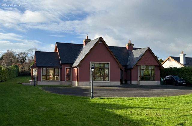 2 Ard Na Be, Aghadoe, Killarney, Co. Kerry - Click to view photos