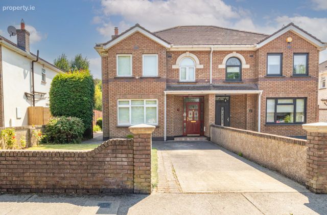 9 Charnwood Park, Clonsilla, Dublin 15 - Click to view photos
