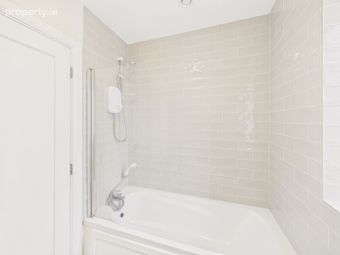 17 Maoilin, Ballymoneen Road, Galway, Ballymoneen, Co. Galway - Image 5