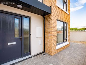 3 Bed End Terrace, Longford Town, Co. Longford - Image 2