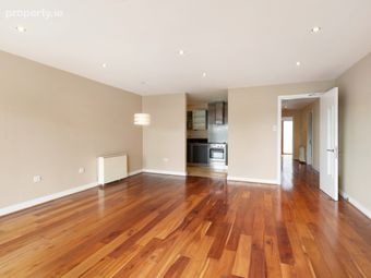 14 Block 11 Gallery Quay, Pearse Street, Grand Canal Dock, Dublin 2, Grand Canal Dock, Dublin 2 - Image 3