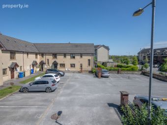20 Hazel Court, Castlelake, Carrigtwohill, Co. Cork - Image 4
