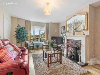 8 Springmount Wood, Glanmire, Co. Cork - Image 2