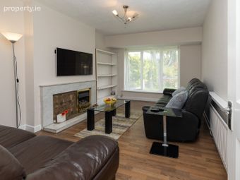 53 Cherrywood Grove, Clondalkin, Dublin 22 - Image 4
