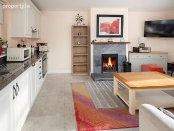 6 Riordan's Lane, Midleton, Co. Cork - Image 3