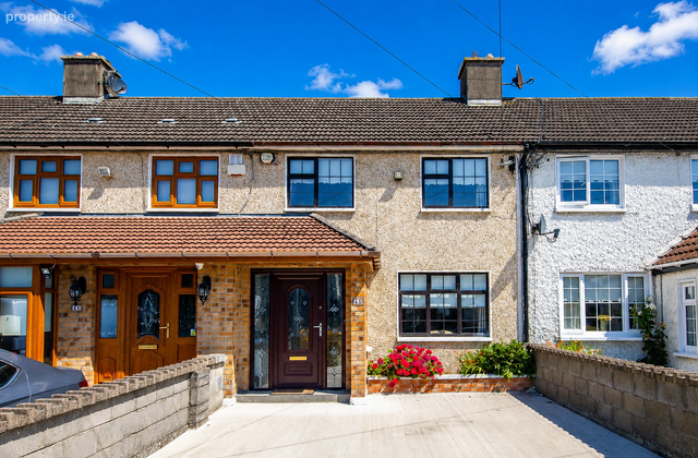 44 Casement Grove, Finglas West, Co. Dublin, Finglas, Dublin 11 - Click to view photos