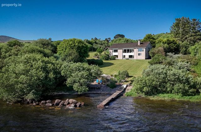 Ballybrack, Waterville, Ballybrack, Co. Kerry - Click to view photos