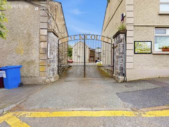 8 Rock Court, The Square, Slane, Co. Meath, Slane, Co. Meath - Image 2