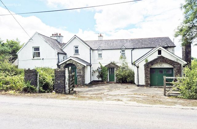 Ardea, Ballynacarriga, Co. Cork - Click to view photos