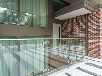 1, The Burbidge, Lansdowne Place, Ballsbridge, Dublin 4 - Image 2
