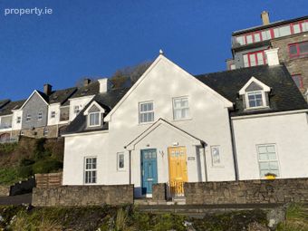 1 Lobster Cottages, Worlds End, Kinsale, Co. Cork