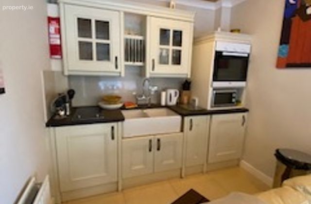 Off Stradbrook Road, Blackrock, Blackrock, Co. Dublin - Click to view photos