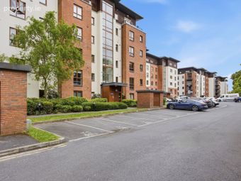 Apartment 193, Temple Court, Dublin 9 - Image 2