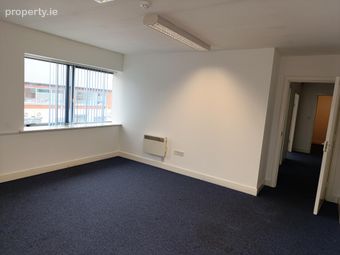 11c Watchhouse Cross Shopping Centre, Watchhouse Cross, Limerick, Thomondgate, Co. Limerick - Image 3