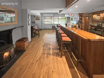 Molly Ban's, Main Street, Borrisokane, Co. Tipperary, Borrisokane, Co. Tipperary - Image 5