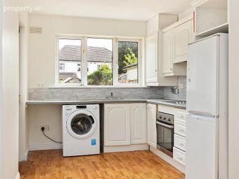 12 Priory Close, St Raphaels Manor, Celbridge, Co. Kildare, Celbridge, Co. Kildare - Image 2