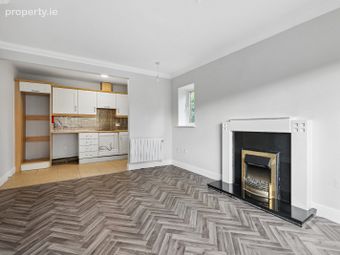 8 The Sycamore, Clonshaugh Woods, Clonshaugh, Dublin 17, Clonshaugh, Dublin 17 - Image 4