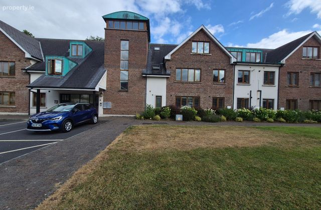 Apartment 13, Ornamental Gardens, Oldtown Demesne, Naas, Co. Kildare - Click to view photos