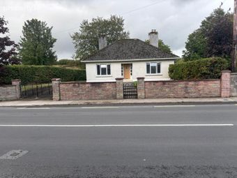 Bank Place, Doon, Co. Limerick