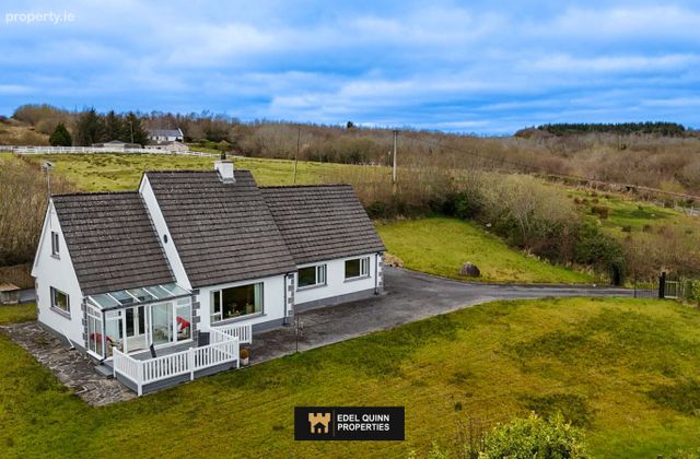 Drumaneary, Mountcharles, Tullyvoos, Co. Donegal - Click to view photos