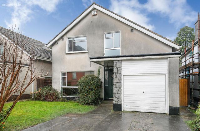 2 Westerton Rise, Ballinteer Road, Dundrum, Dublin 16 - Click to view photos