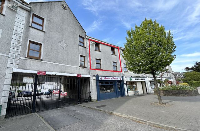 8 Copper Beech, Main Street, Duleek, Co. Meath - Click to view photos