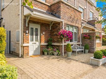 32 Latchford Green, Clonee, Dublin 15, Co. Dublin, Clonee, Dublin 15 - Image 2
