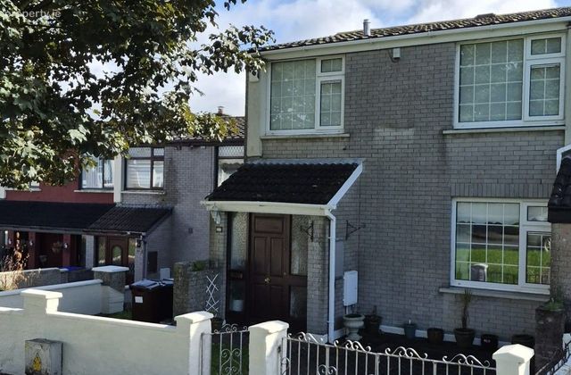235 Comeragh Park, The Glen, Blackpool, Dillons Cross, Co. Cork - Click to view photos