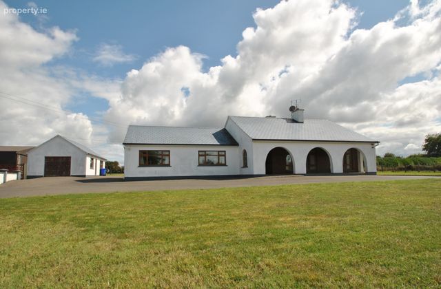 The Arches, Birr Road, Shinrone, Birr, Co. Offaly, Shinrone, Co. Offaly - Click to view photos