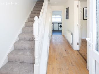 3 An R&eacute;ile&aacute;n, C&uacute;l &Aacute;rd, Carrigtwohill, Co. Cork - Image 3
