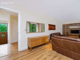 34 All Hallows Green, Griffith Avenue, Drumcondra, Dublin 9 - Image 2