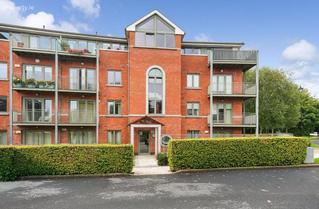 27 Beech Lodge, Farmleigh Avenue, Castleknock, Dublin 15 - Click to view photos
