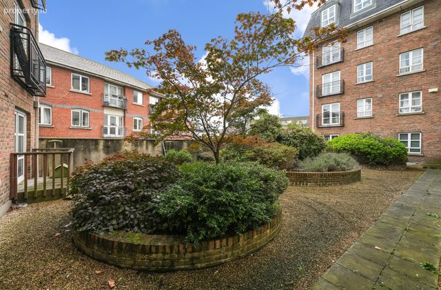 6 Manor Hall, Mount Brown, Kilmainham, Dublin 8, Kilmainham, Dublin 8 - Click to view photos