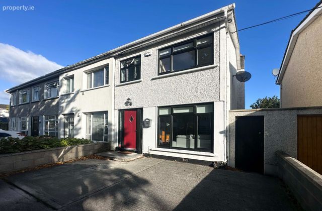 60 The Wood, Millbrook Lawns, Oldbawn, Dublin 24 - Click to view photos