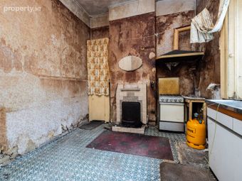 4 St. Peter's Avenue, Phibsborough, Dublin 7 - Image 4