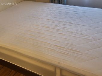 Flat 4, 31 Cabra Park, Phibsborough, Dublin 7 - Image 4